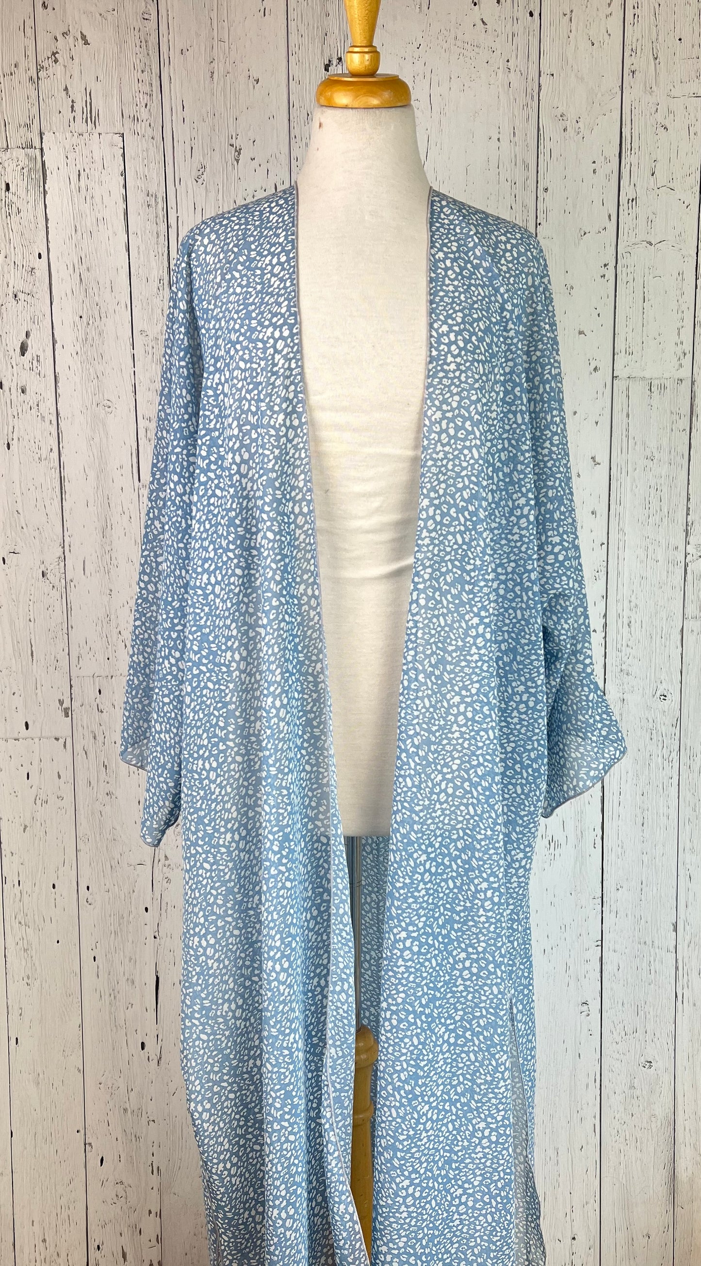 Baby Blue Animal Print Sleeved Kimono (Various Lengths )