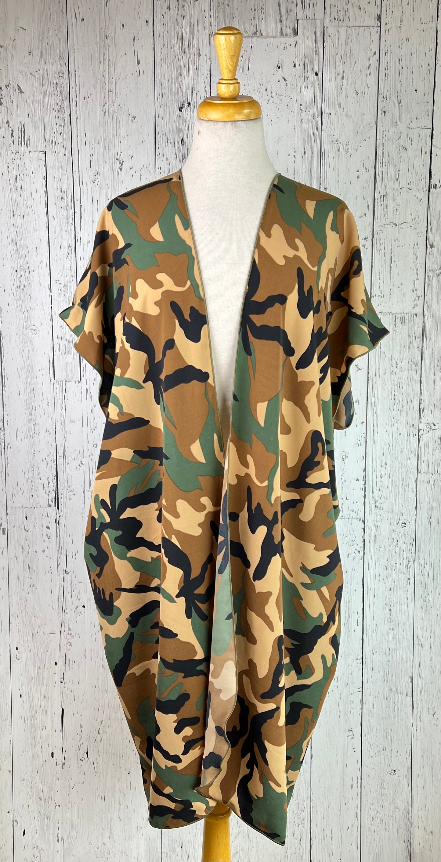 Camo Short Sleeve Kimono