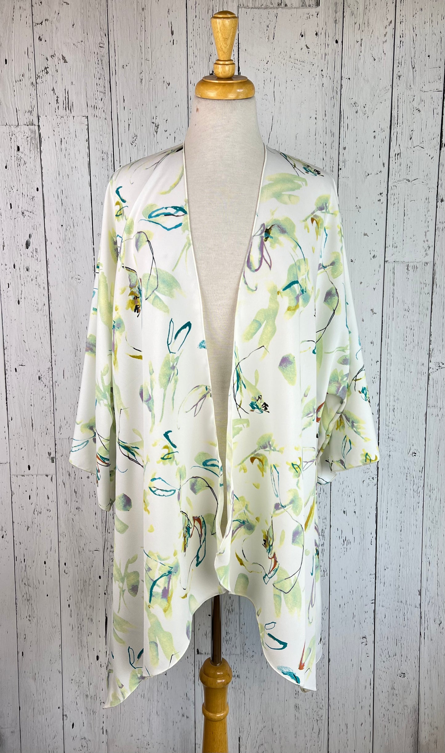 Green Watercolour Floral Sleeved Kimono Various Lengths