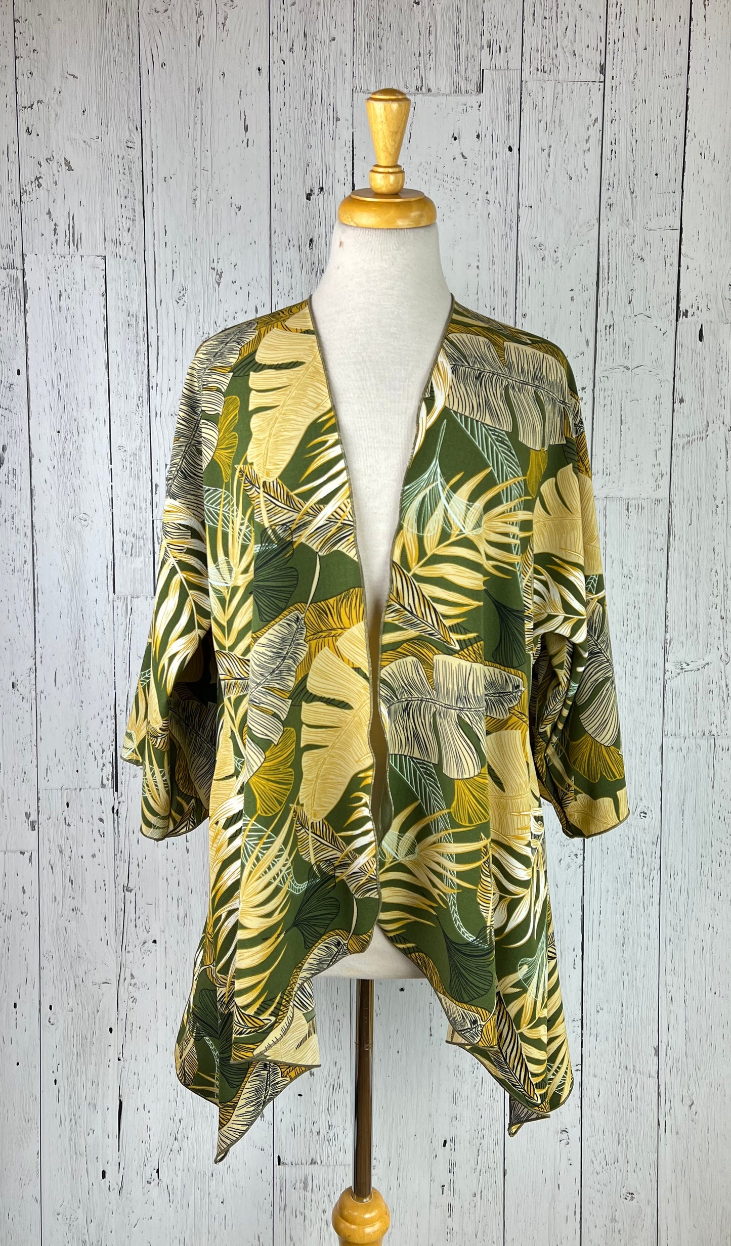 Camo Leaves Sleeved Kimono Various Lengths