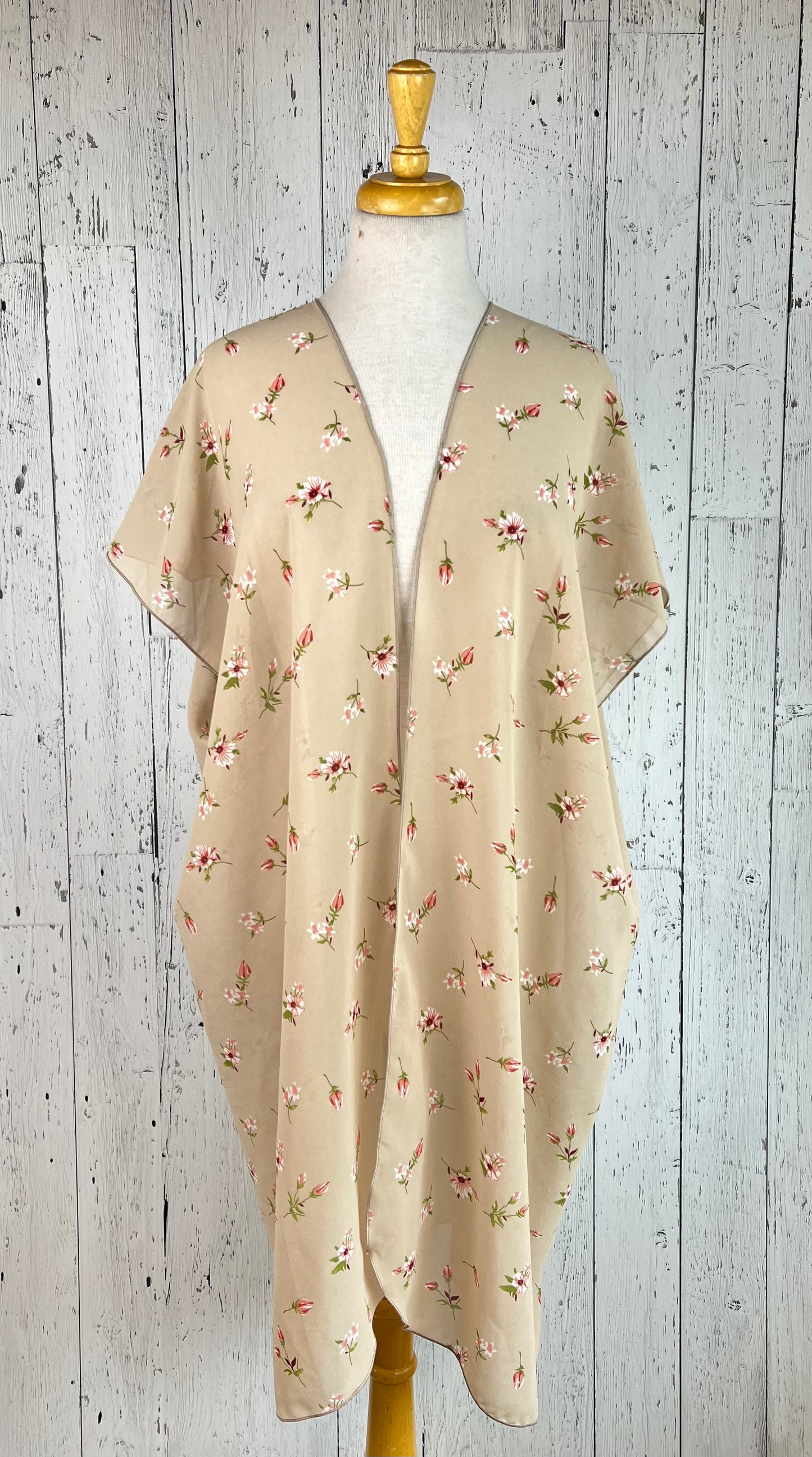 Beige & Floral Short Sleeve Kimono
