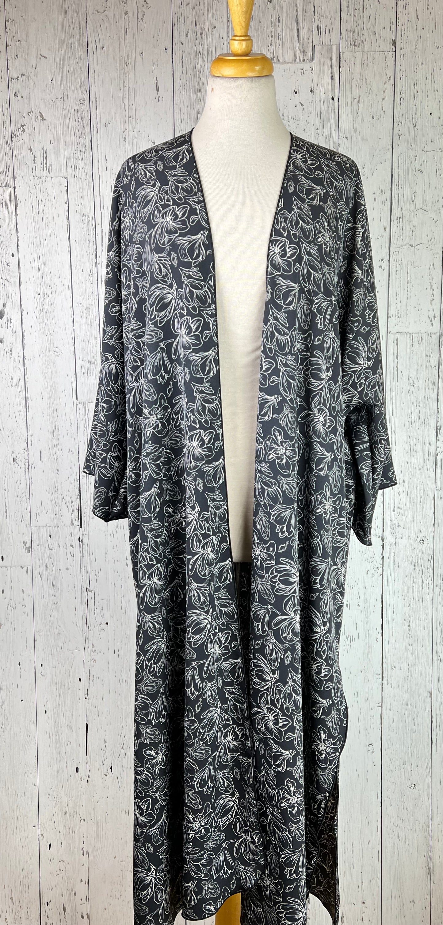 Black Floral Sleeved Kimono Various Lengths