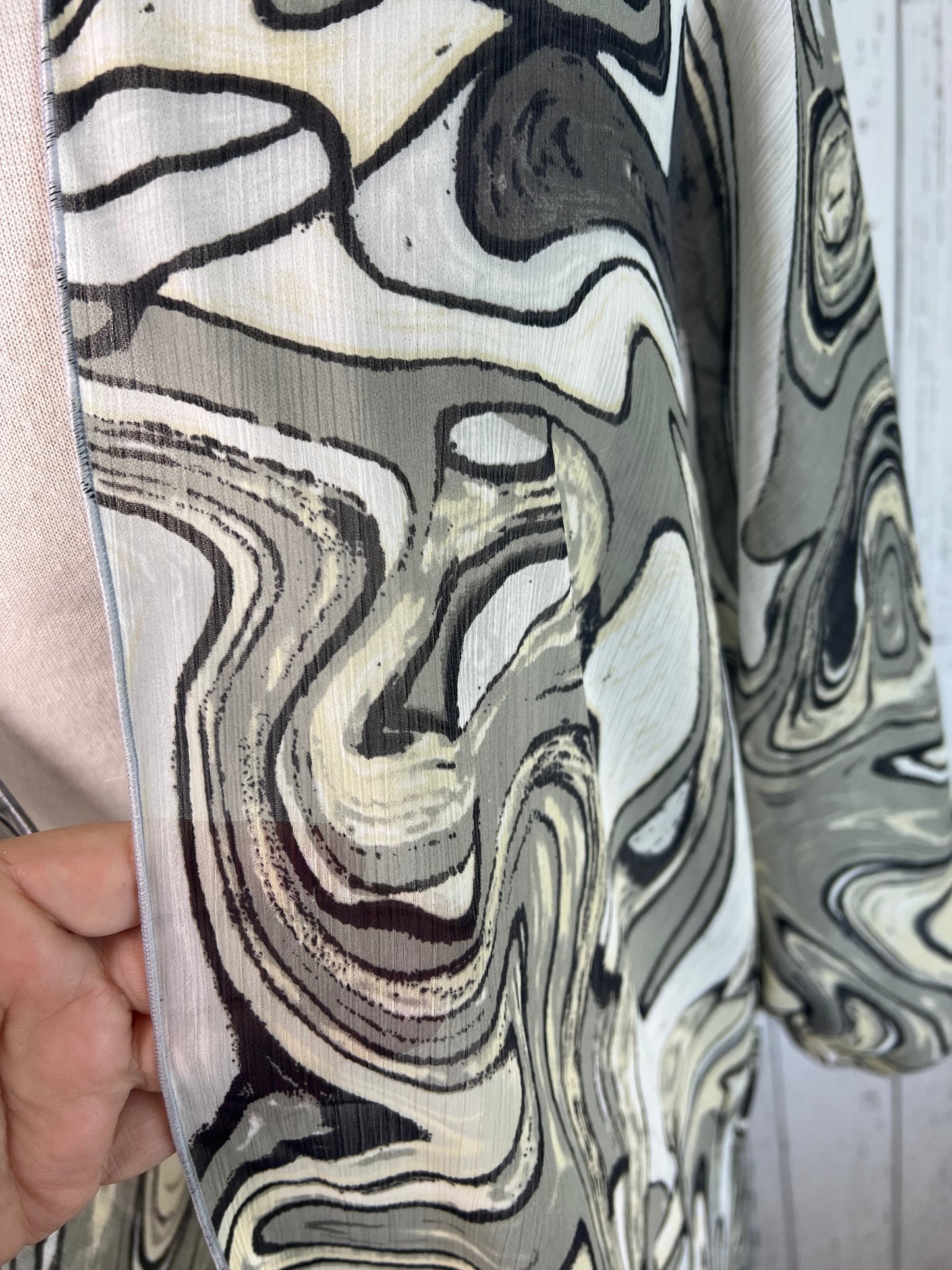 Grey Swirl Sleeved Kimono Various Lengths