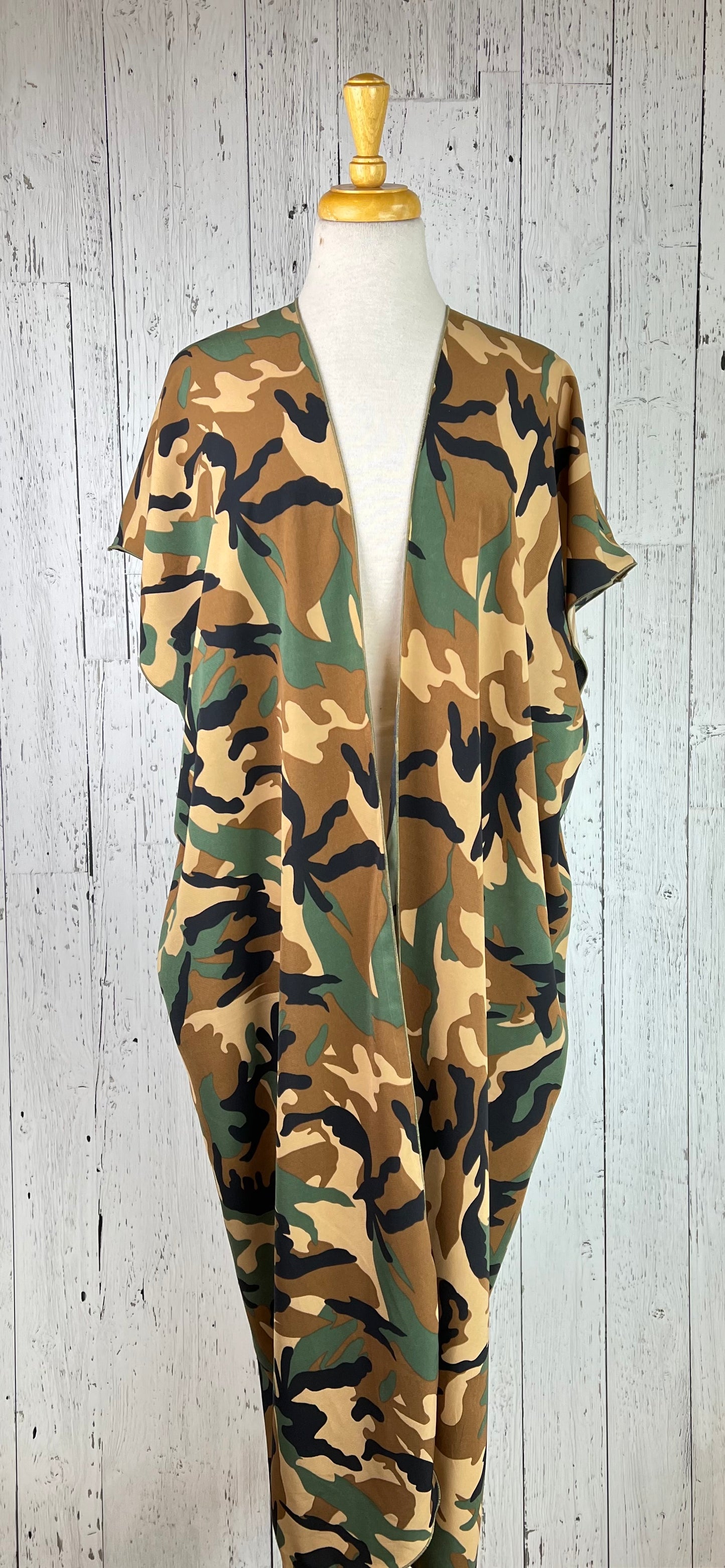 Camo Short Sleeve Kimono