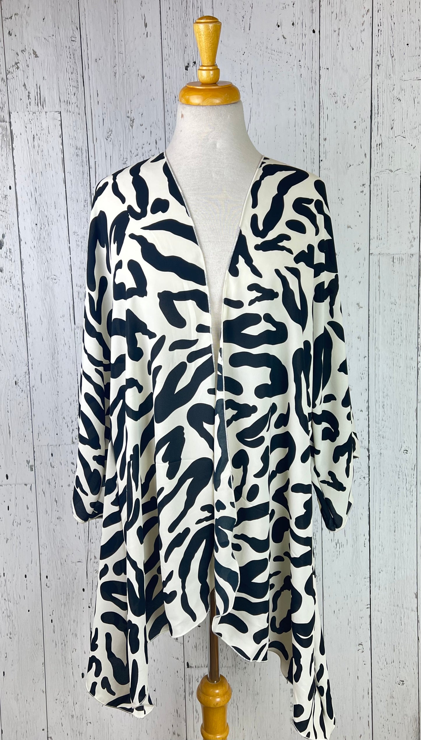 Cream & Black Animal Print Sleeved Kimono Various Lengths