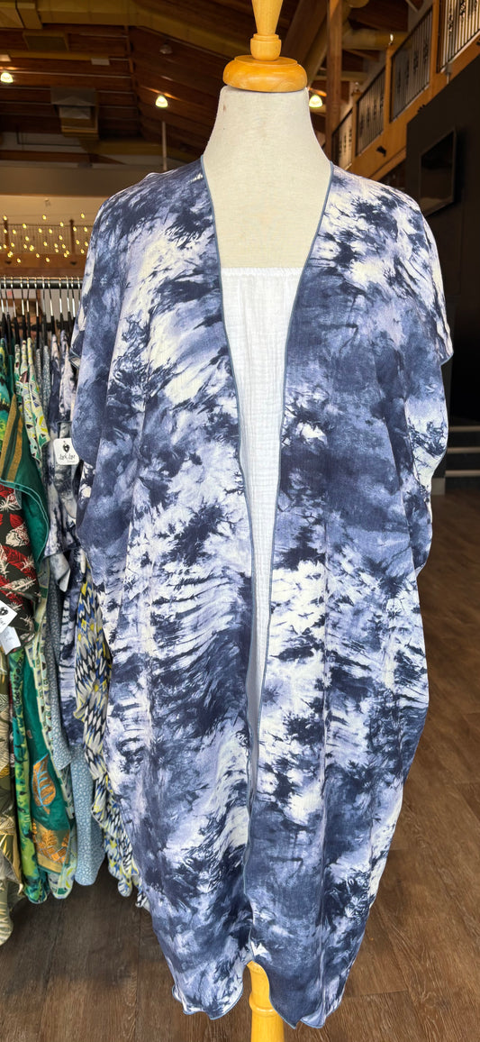 Tie Dye Blue & White Short Sleeve Kimono